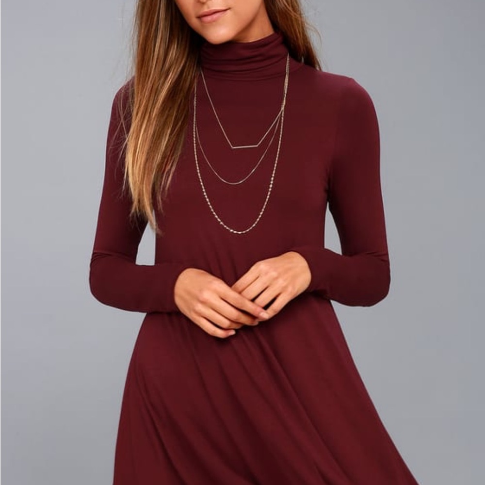 Burgundy long sleeve turtle neck dress